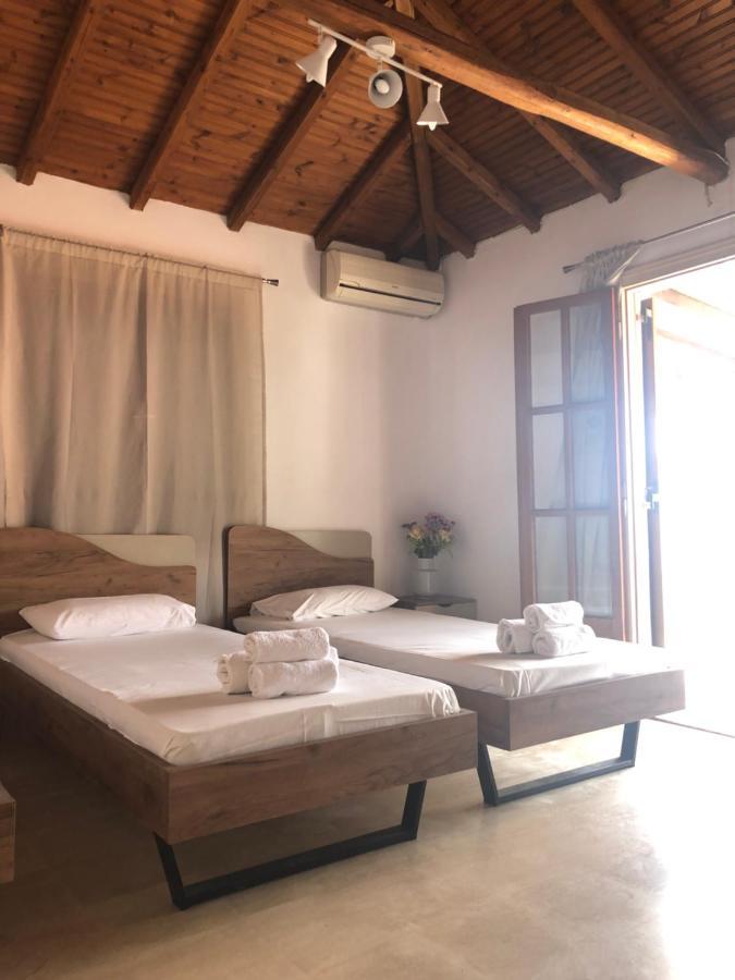 Central Guest House Skiathos Exterior photo
